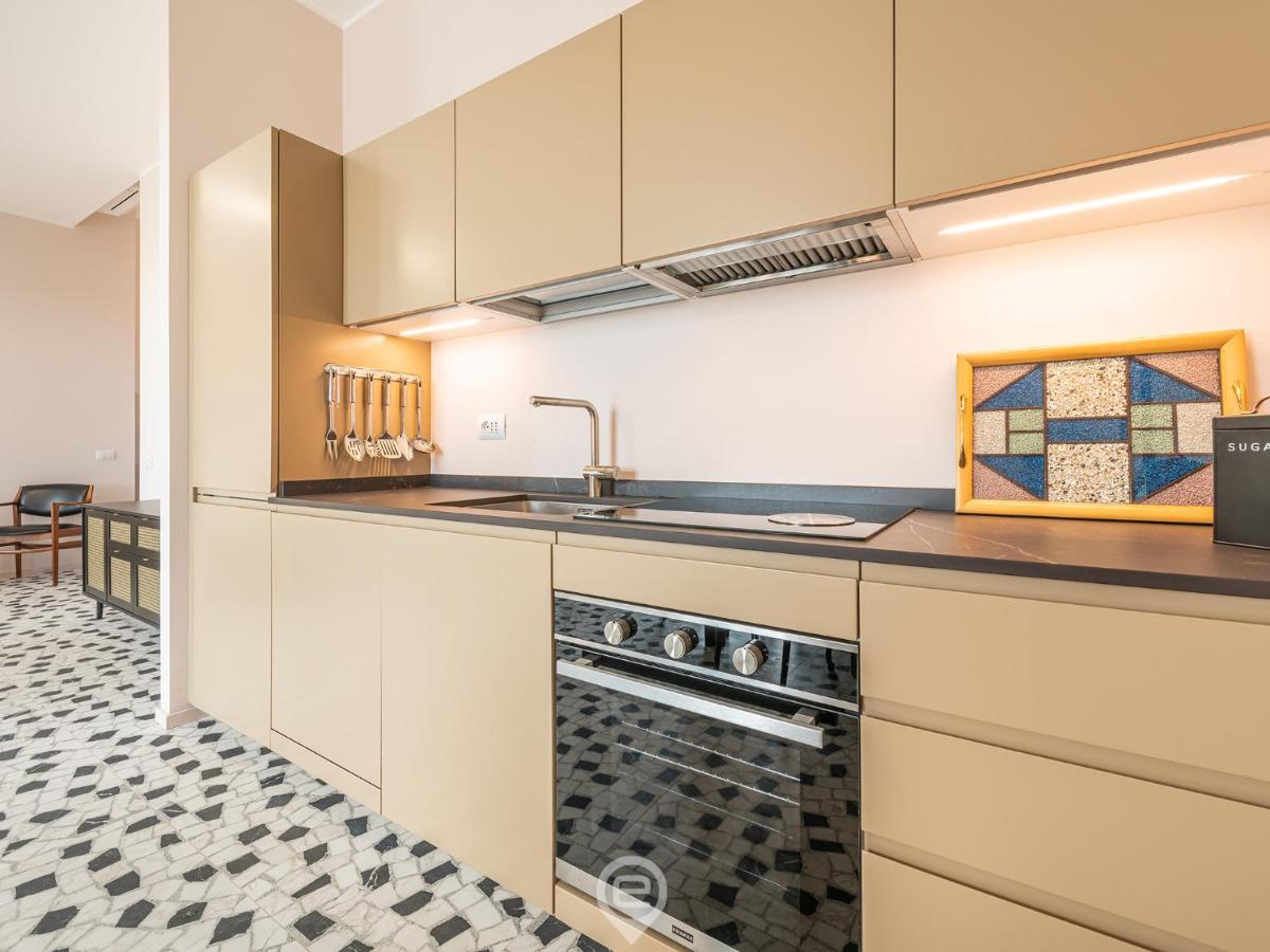 Harbor View Apartment Cagliari Buitenkant foto